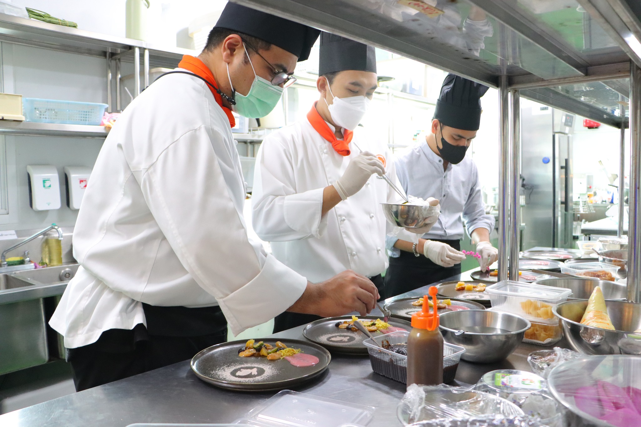 Foodservice Technology and Managemen